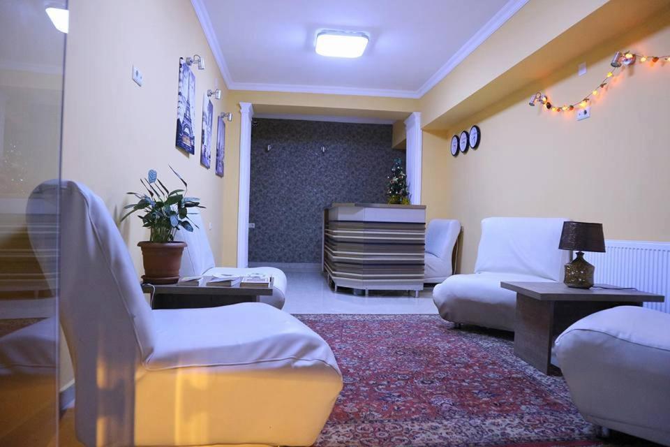 Batusihotel Batumi Esterno foto