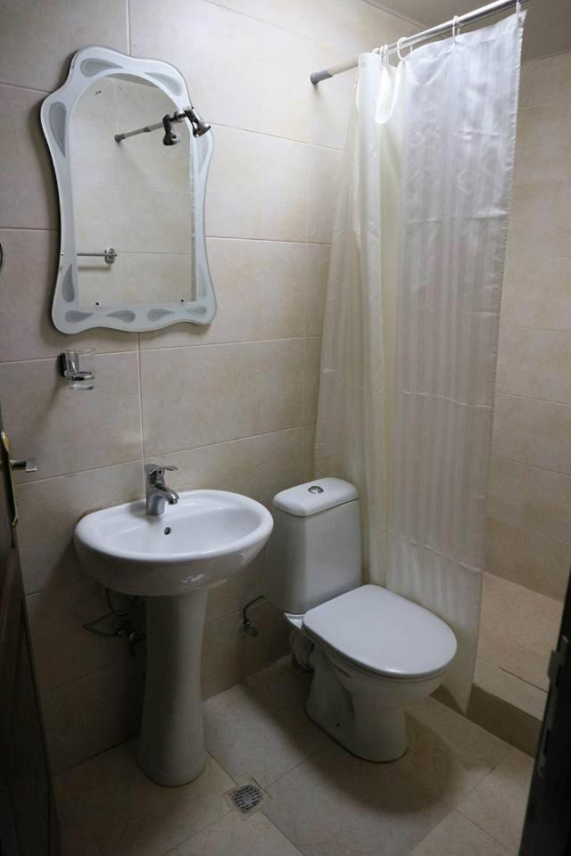 Batusihotel Batumi Esterno foto
